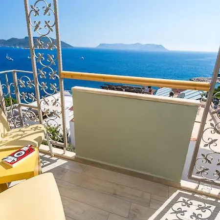 Defne Hotell