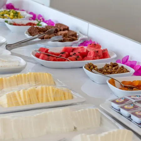 Готель Defne 3*