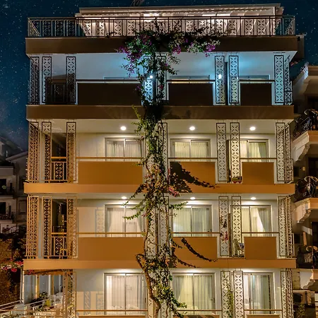 Defne מלון 3*